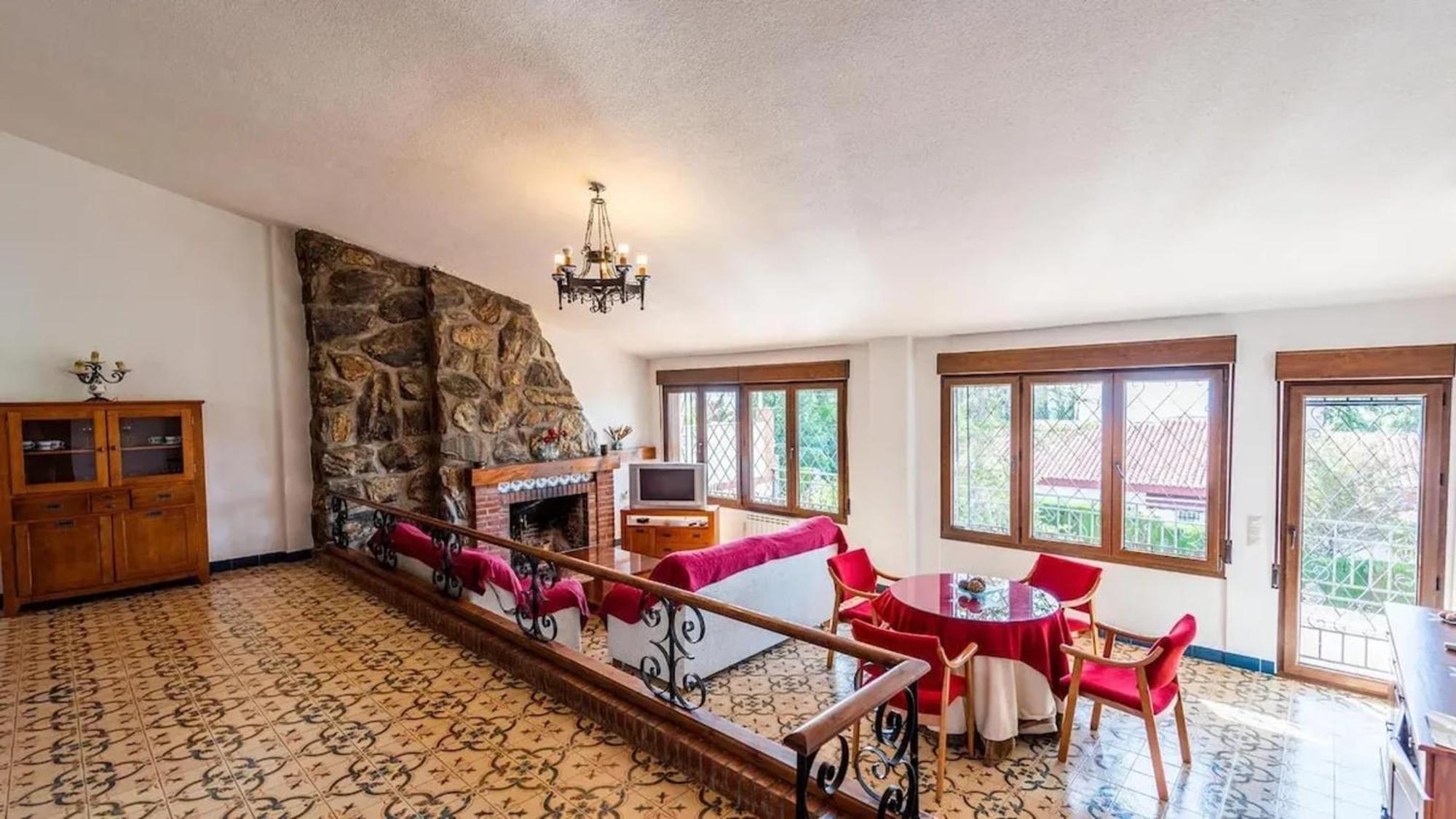 Spacious Villa With Private Pool In Monachil Esterno foto